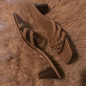 Cute Tan Easy Spirit Heels 8M